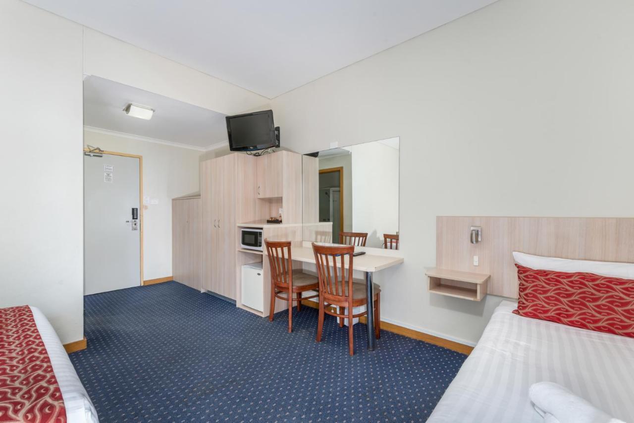 Tudor Inn Newcastle Eksteriør billede